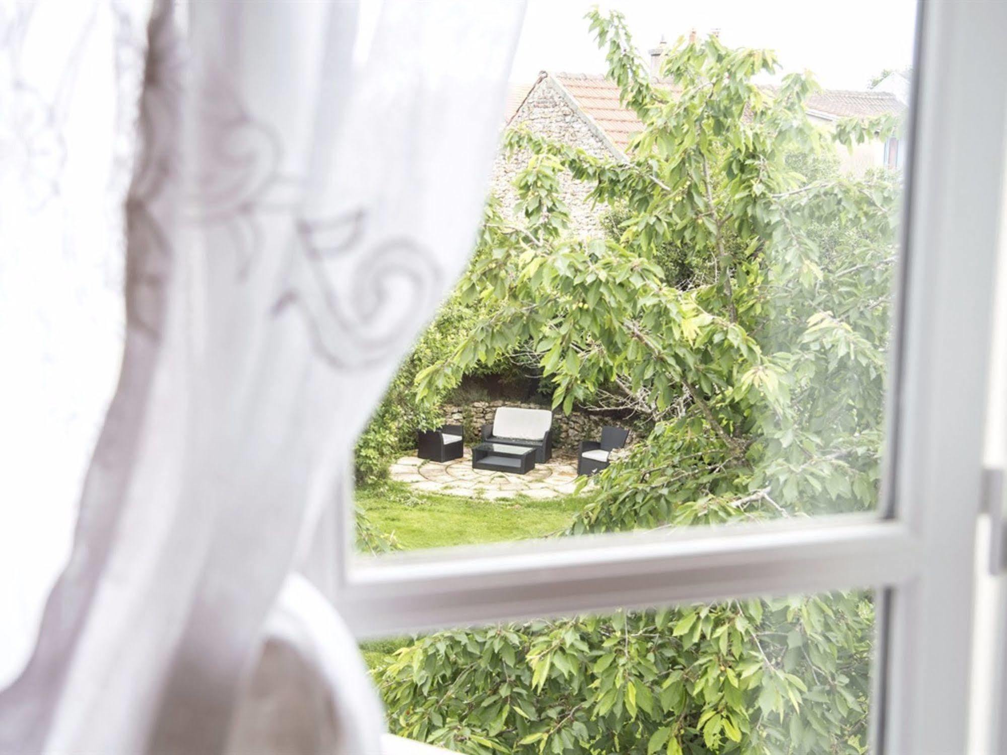 Le Clos Tellier Mareil-Marly Exterior foto